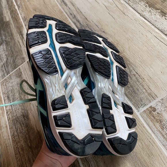 ASICS dynamic duomax, size 8 - Picture 5 of 8